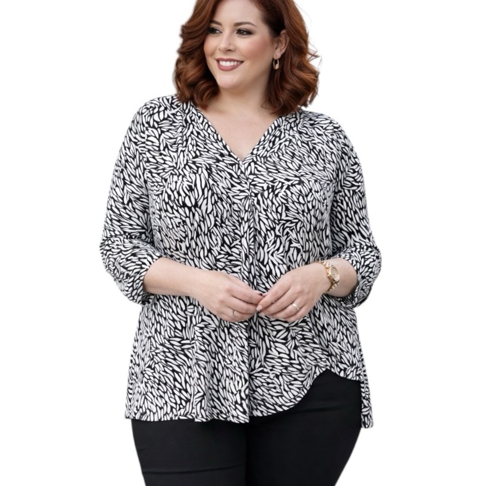 Vince Camuto XXL White Black Ling Sleeve Blouse Elastic Wrist